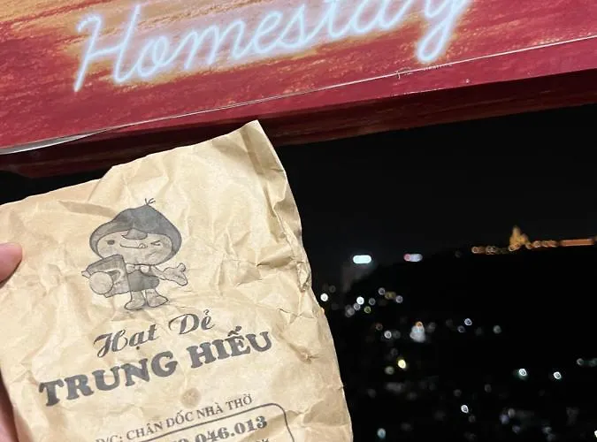 Mon Hạ Long